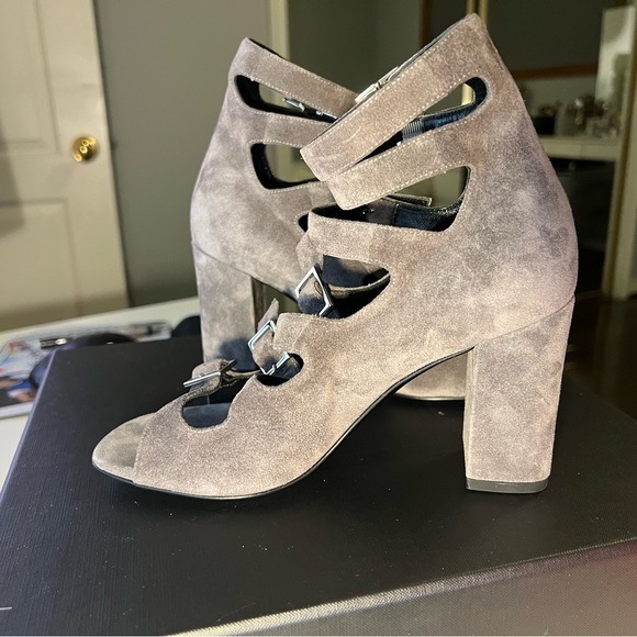 NWT Saint Laurent / YSL block heels gray suede size 35.5 / 5.5 - Picture 9 of 14